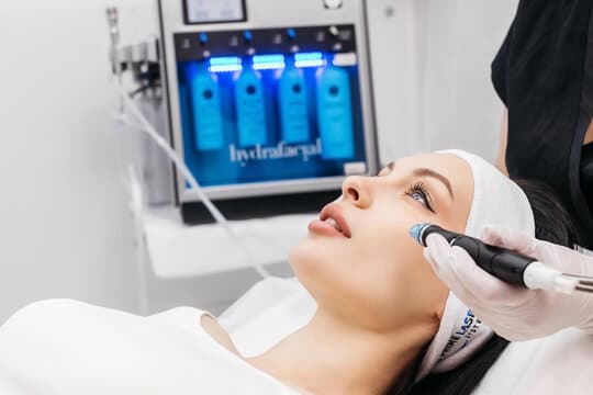 HydraFacial in Washington: Costs, Clinics & What Patients Need to Know (2026)